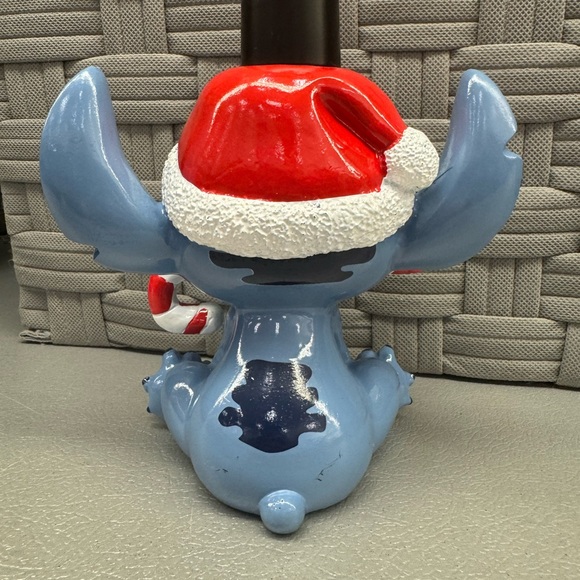 Stitch soap dispenser - Picture 3 of 3